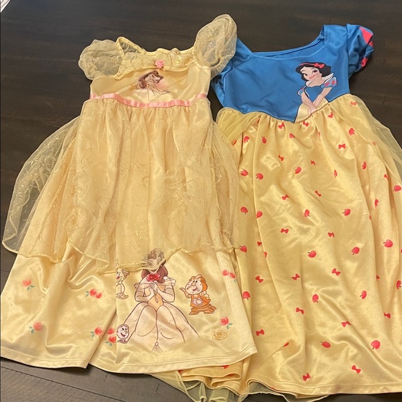 ❤️5/$20 Bundle Disney Princess Pajama Trio in Yellow, Blue, and Purple - Picture 3 of 7
